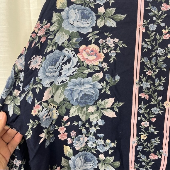 Vintage 90’s krazy Kat floral button down blouse - Picture 8 of 10